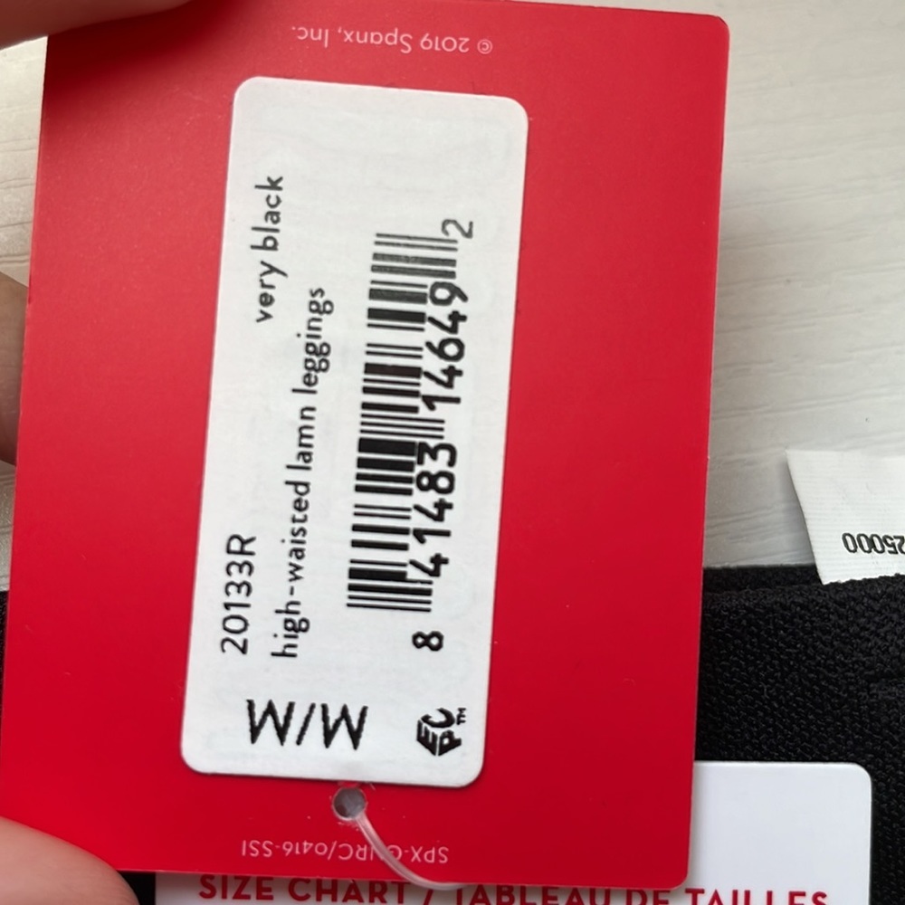 SPANX look at me now highwaisted seamless leggings in very black NWT - Picture 3 of 7